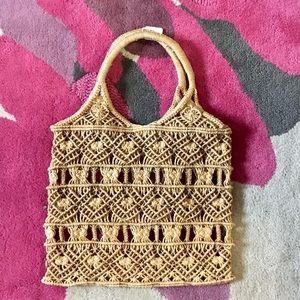 PRICE DROP! Vintage Macrame Market Bag. EUC